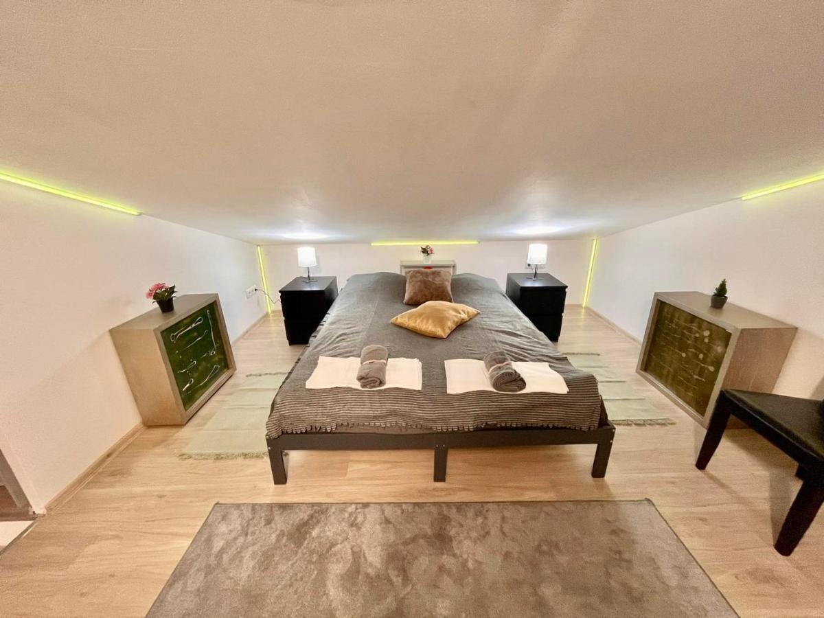 King House & Garden With Ac And Free Parking Possibility Apartment Budapest Exterior photo